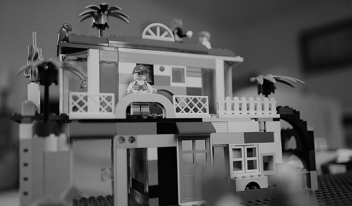 Σπίτι φτιαγμένο από playmobil 